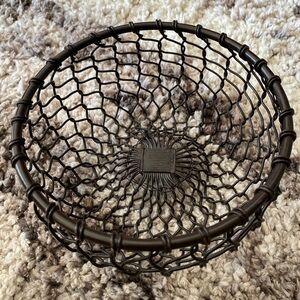 METAL WOVEN SMALL BASKET CATCH ALL
